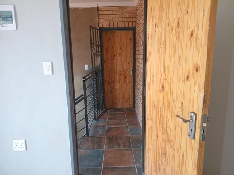 To Let 1 Bedroom Property for Rent in Protea Glen Gauteng