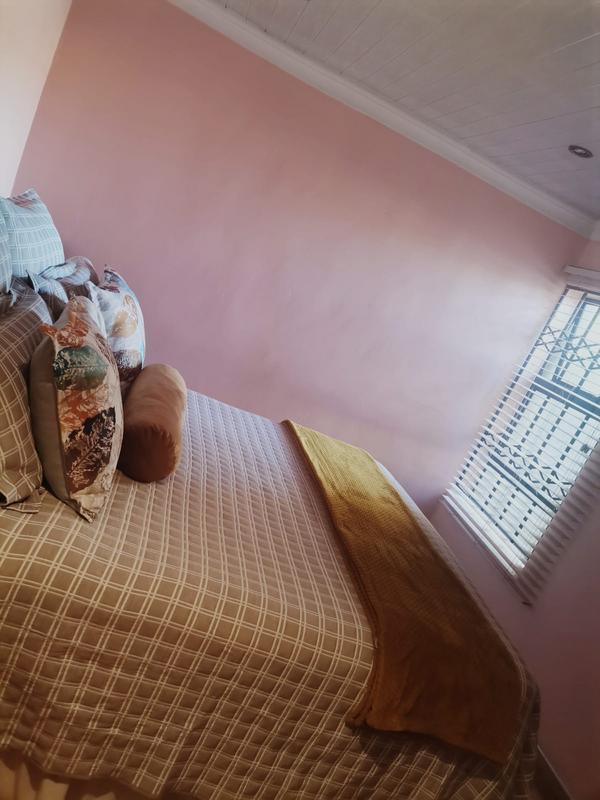 To Let 2 Bedroom Property for Rent in Zola Gauteng