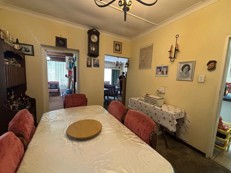 4 Bedroom Property for Sale in Florida Park Gauteng