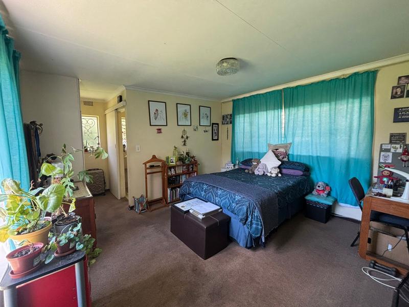 4 Bedroom Property for Sale in Florida Park Gauteng