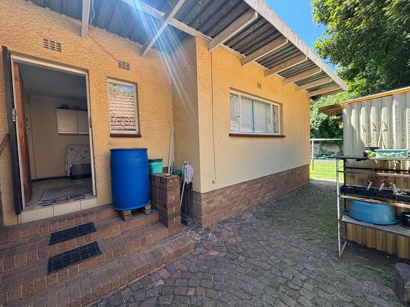 4 Bedroom Property for Sale in Florida Park Gauteng