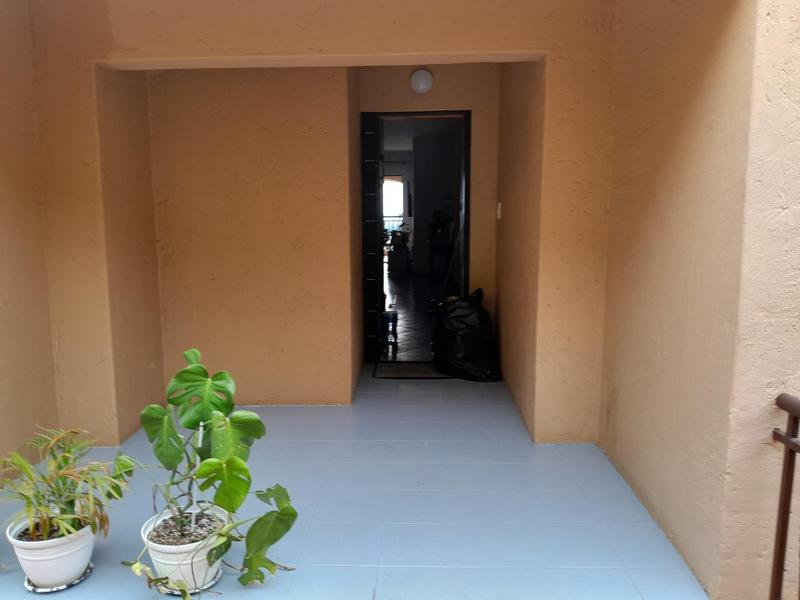 To Let 3 Bedroom Property for Rent in Sunnyrock Gauteng