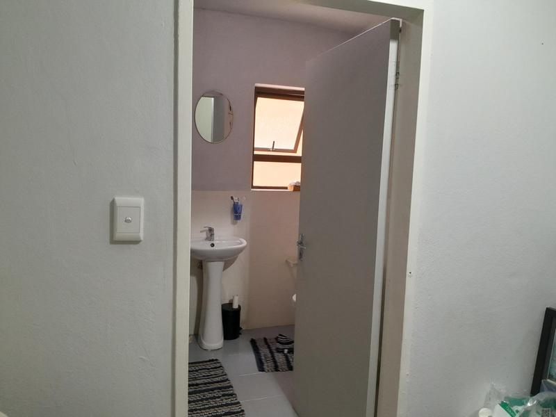 To Let 3 Bedroom Property for Rent in Sunnyrock Gauteng