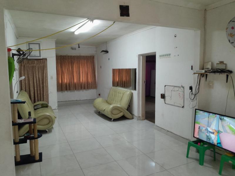 2 Bedroom Property for Sale in Bezuidenhout Valley Gauteng