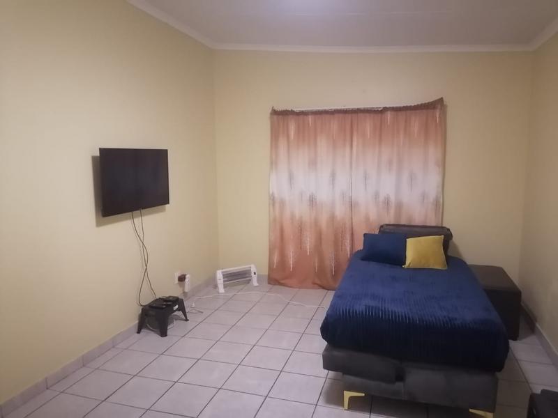 2 Bedroom Property for Sale in Bezuidenhout Valley Gauteng