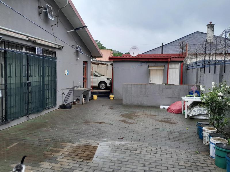 2 Bedroom Property for Sale in Bezuidenhout Valley Gauteng