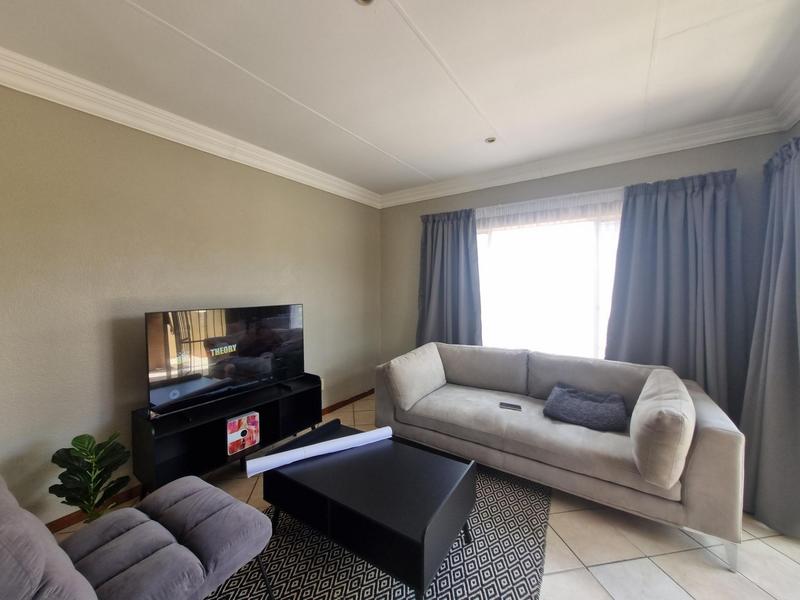 To Let 1 Bedroom Property for Rent in Annlin Gauteng
