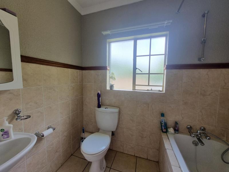 To Let 1 Bedroom Property for Rent in Annlin Gauteng
