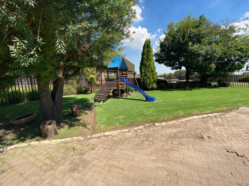 To Let 3 Bedroom Property for Rent in Norkem Park Gauteng