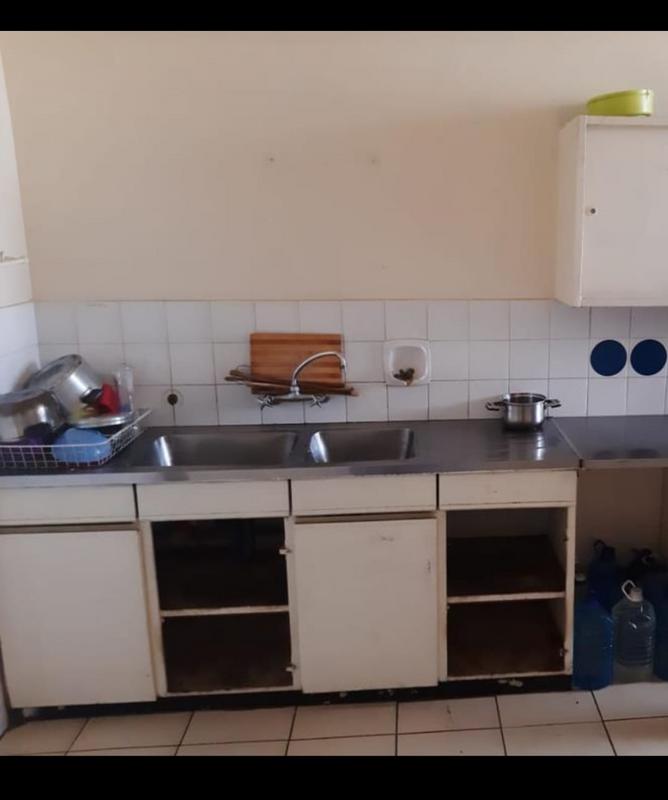 2 Bedroom Property for Sale in Yeoville Gauteng