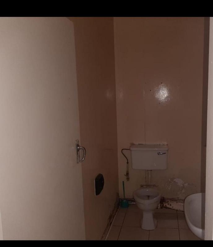 2 Bedroom Property for Sale in Yeoville Gauteng