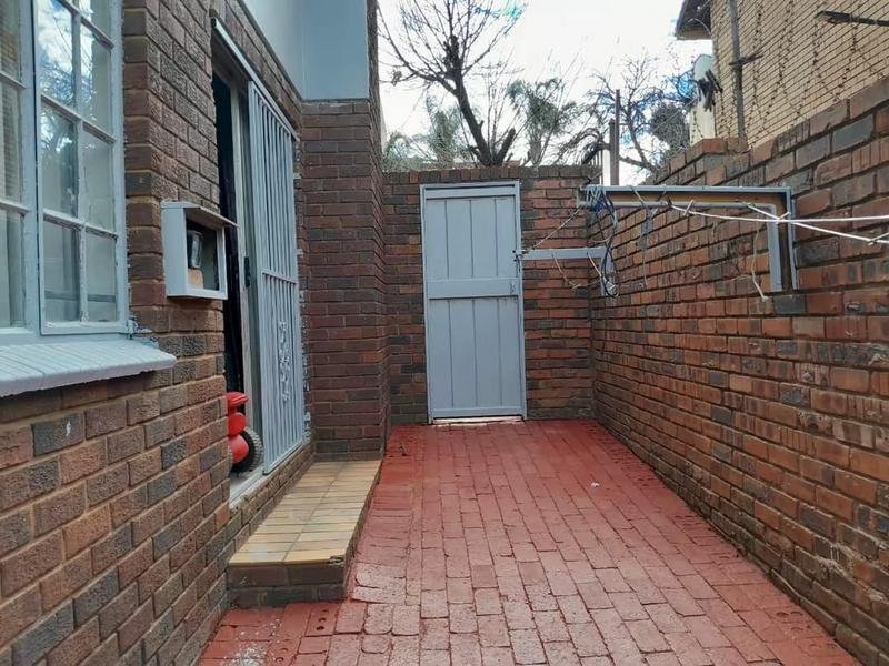 To Let 3 Bedroom Property for Rent in Laudium Gauteng
