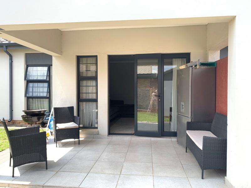 To Let 3 Bedroom Property for Rent in Amberfield Gauteng