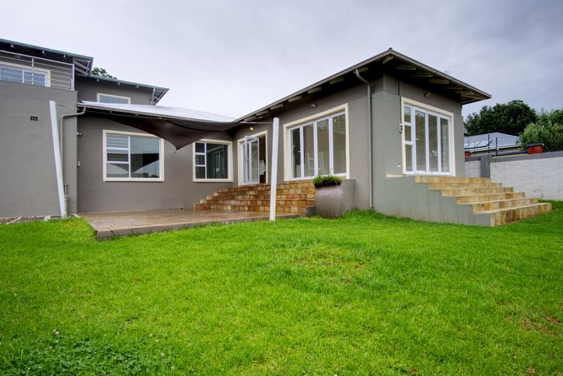 3 Bedroom Property for Sale in Linden Gauteng