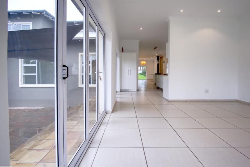 3 Bedroom Property for Sale in Linden Gauteng