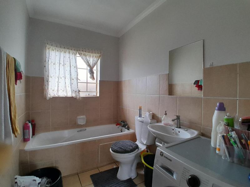 3 Bedroom Property for Sale in Valhalla Gauteng