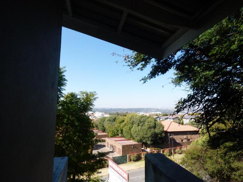 To Let 1 Bedroom Property for Rent in Northgate Gauteng