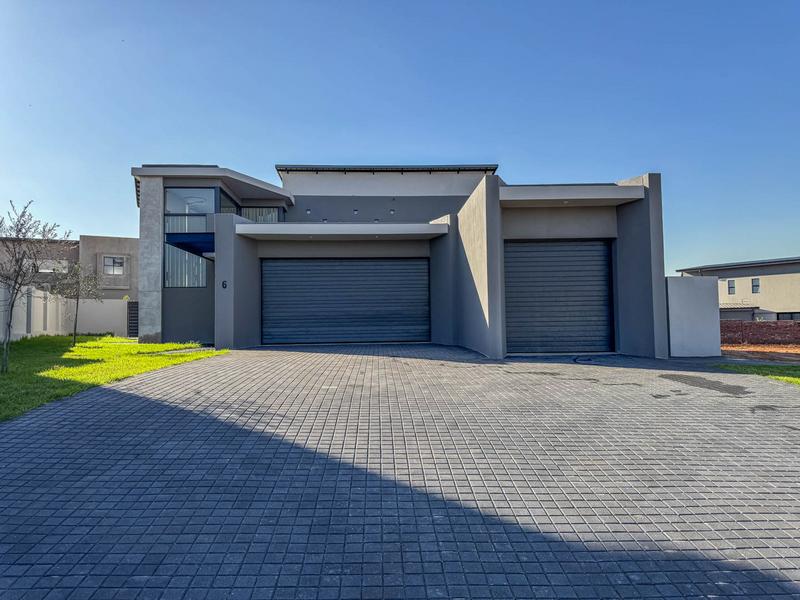 4 Bedroom Property for Sale in Midstream Heights Gauteng