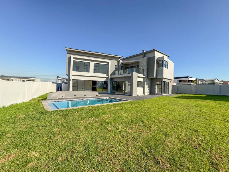 4 Bedroom Property for Sale in Midstream Heights Gauteng