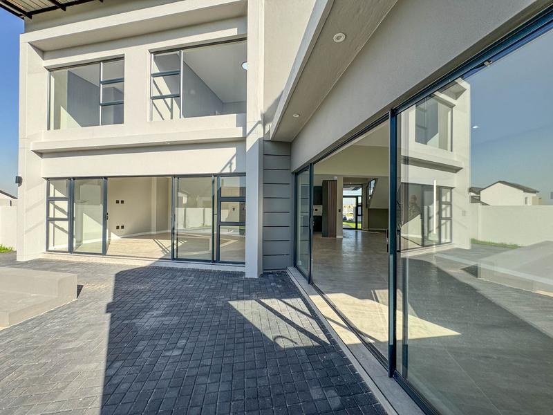 4 Bedroom Property for Sale in Midstream Heights Gauteng