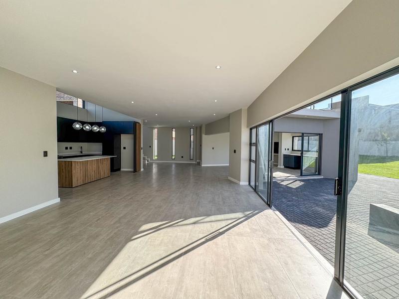 4 Bedroom Property for Sale in Midstream Heights Gauteng
