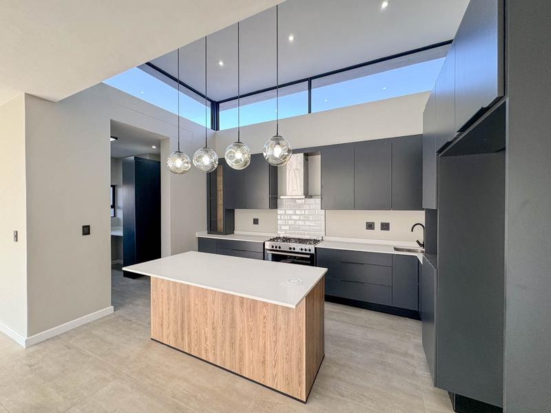 4 Bedroom Property for Sale in Midstream Heights Gauteng