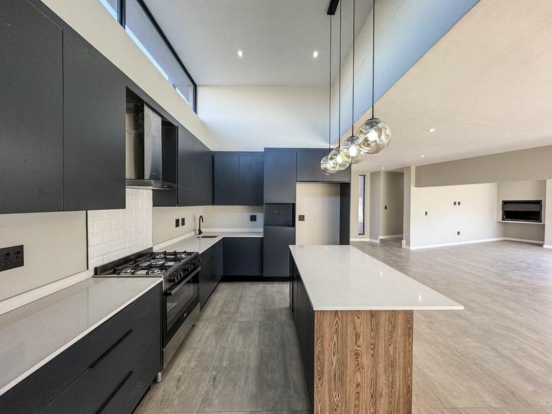 4 Bedroom Property for Sale in Midstream Heights Gauteng