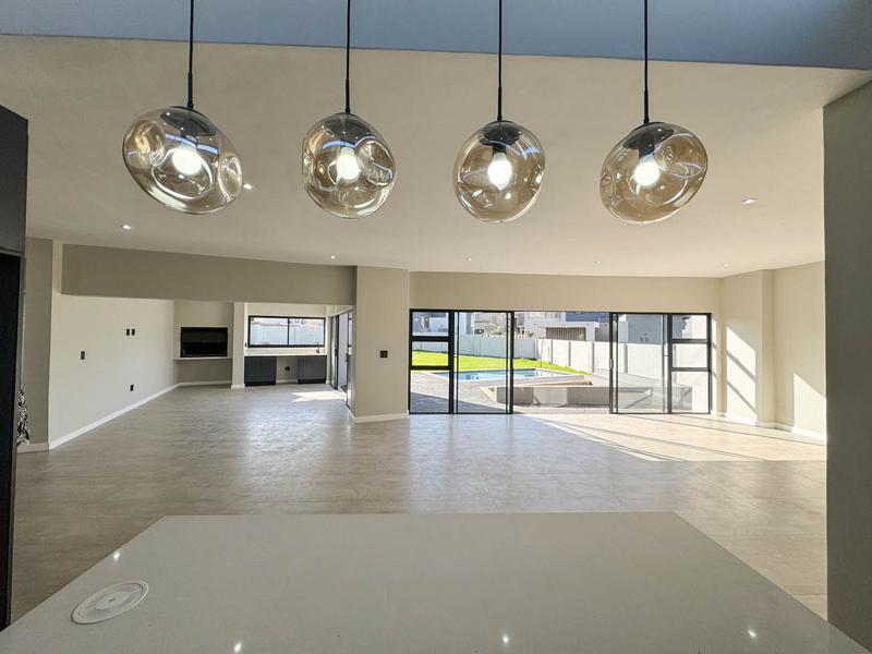 4 Bedroom Property for Sale in Midstream Heights Gauteng