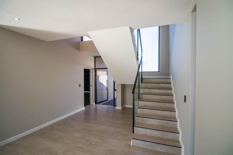 4 Bedroom Property for Sale in Midstream Heights Gauteng