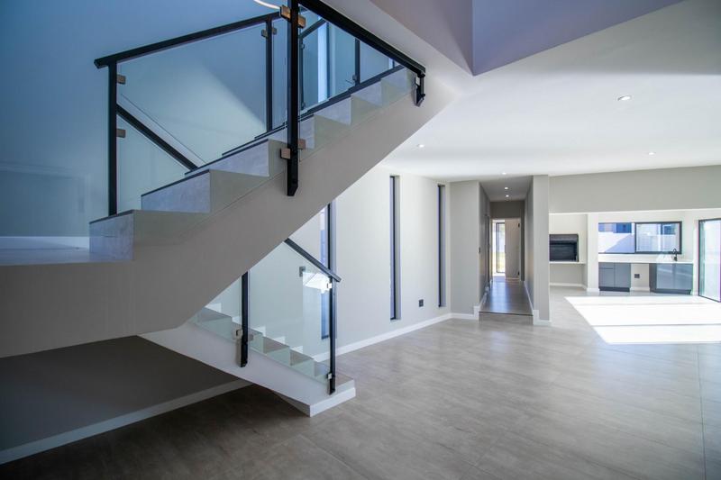 4 Bedroom Property for Sale in Midstream Heights Gauteng