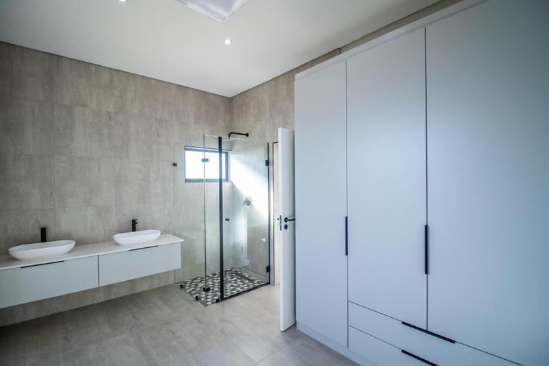 4 Bedroom Property for Sale in Midstream Heights Gauteng