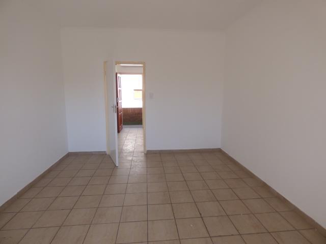 To Let 2 Bedroom Property for Rent in Rosettenville Gauteng