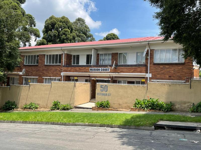 To Let 2 Bedroom Property for Rent in Rosettenville Gauteng