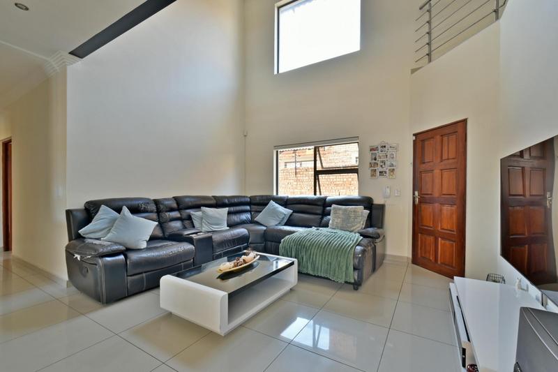 3 Bedroom Property for Sale in New Redruth Gauteng