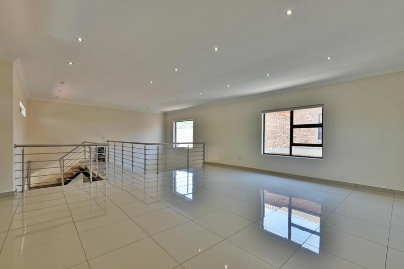 3 Bedroom Property for Sale in New Redruth Gauteng