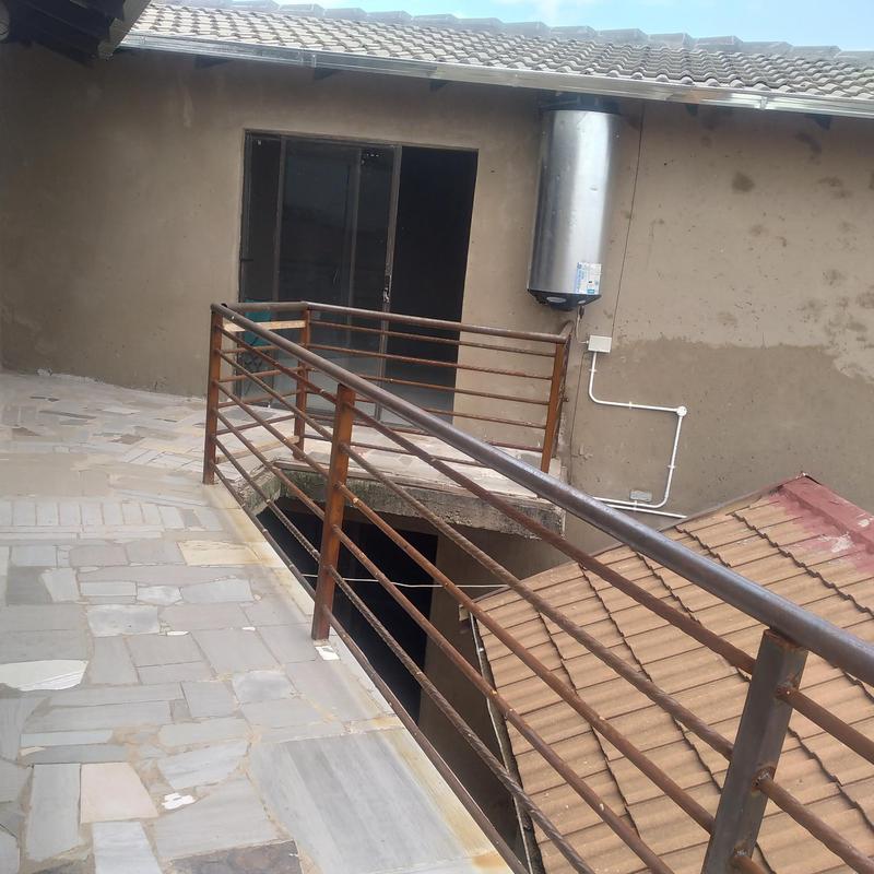 To Let 1 Bedroom Property for Rent in Protea Glen Gauteng