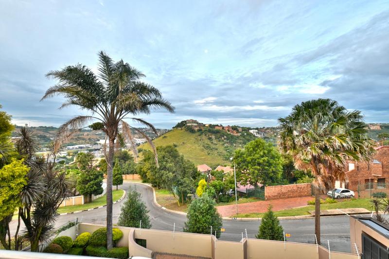 5 Bedroom Property for Sale in Glenvista Gauteng