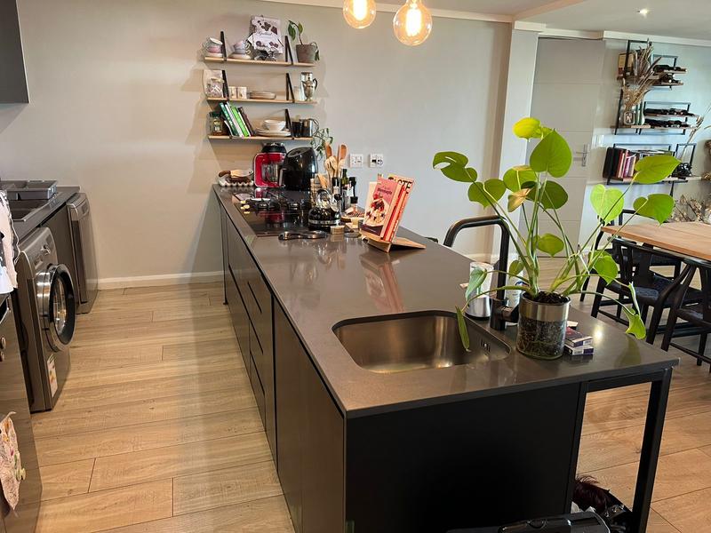 To Let 2 Bedroom Property for Rent in Midfield Estate Gauteng