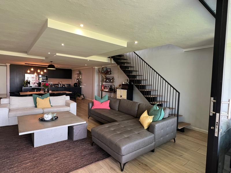 To Let 2 Bedroom Property for Rent in Midfield Estate Gauteng