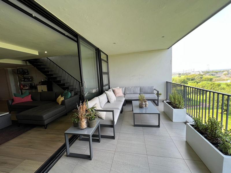 To Let 2 Bedroom Property for Rent in Midfield Estate Gauteng