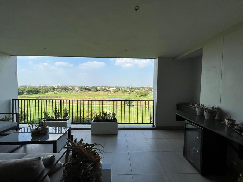 To Let 2 Bedroom Property for Rent in Midfield Estate Gauteng