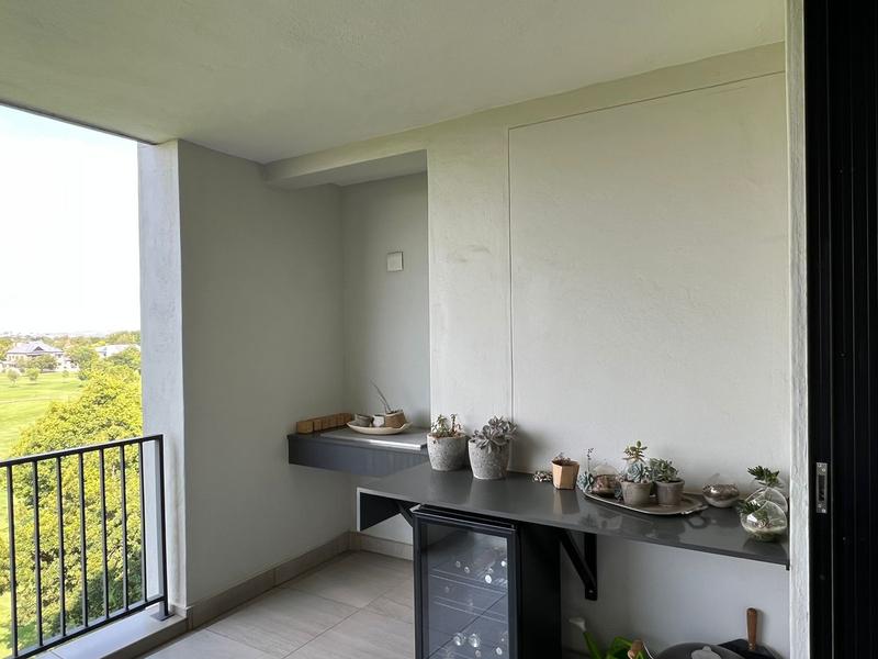 To Let 2 Bedroom Property for Rent in Midfield Estate Gauteng