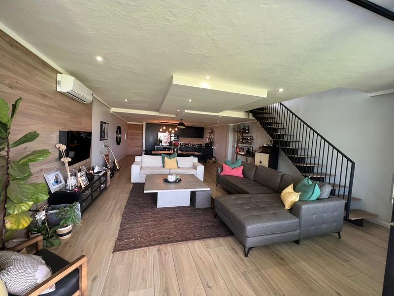 To Let 2 Bedroom Property for Rent in Midfield Estate Gauteng