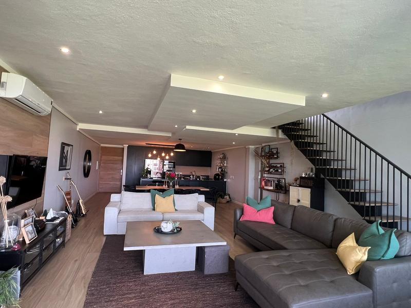 To Let 2 Bedroom Property for Rent in Midfield Estate Gauteng