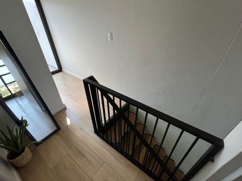 To Let 2 Bedroom Property for Rent in Midfield Estate Gauteng