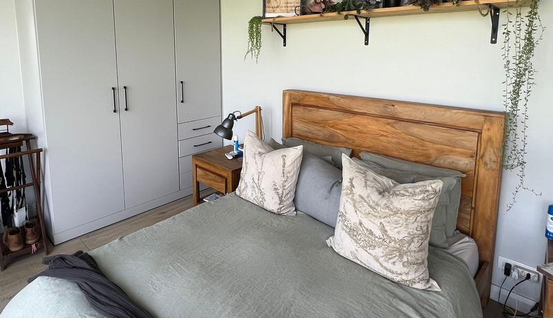 To Let 2 Bedroom Property for Rent in Midfield Estate Gauteng