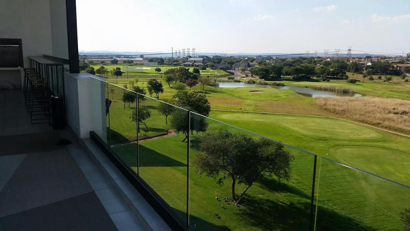 To Let 2 Bedroom Property for Rent in Midfield Estate Gauteng