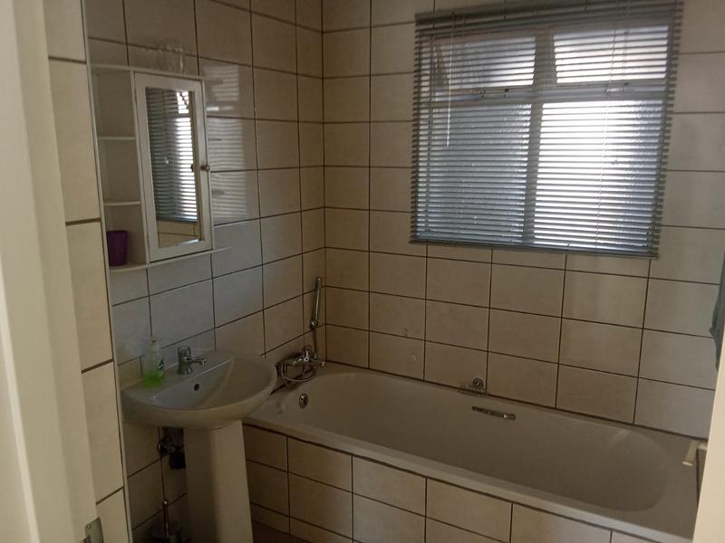 2 Bedroom Property for Sale in Northcliff Gauteng