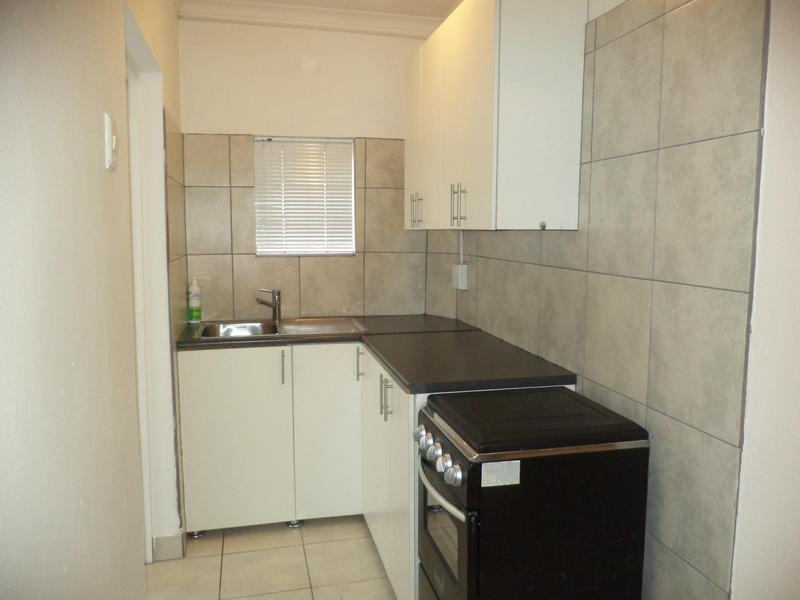 To Let 1 Bedroom Property for Rent in Sydenham Gauteng