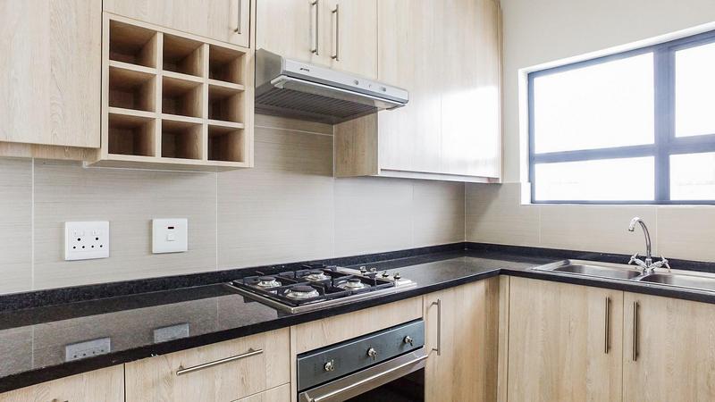 2 Bedroom Property for Sale in Wilgeheuwel Gauteng